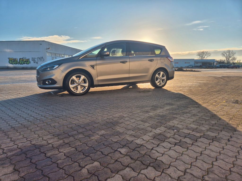 Bild des Angebotes Ford S-Max 2,0 TDCi 132kW Titanium PowerShift