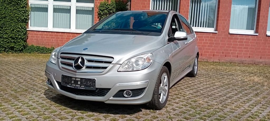 Bild des Angebotes Mercedes-Benz B 200 Automatik- Tüv Neu- Schiebedach-Top gepfl.