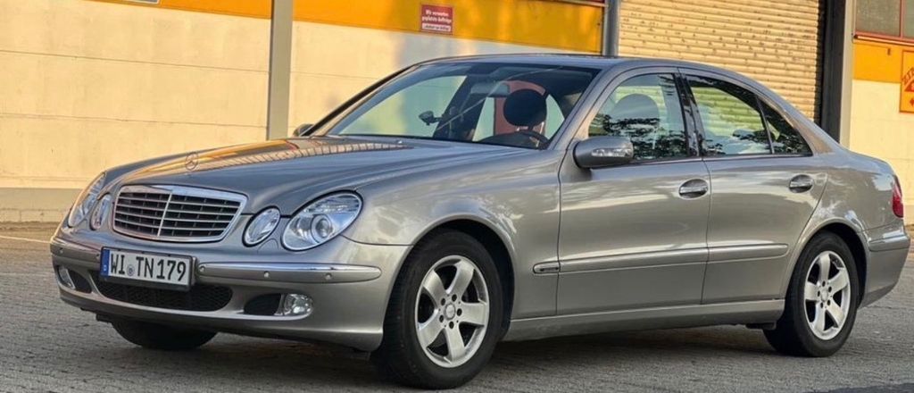 Bild des Angebotes Mercedes-Benz 220 elegance