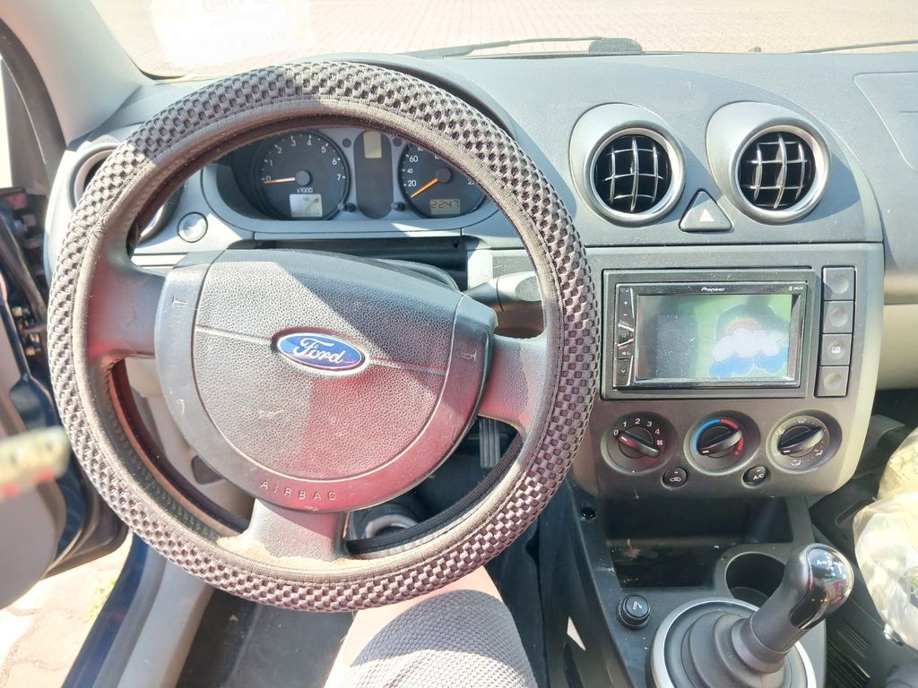 Bild des Angebotes Ford Fiesta 1,6 16V Futura Autom. Futura