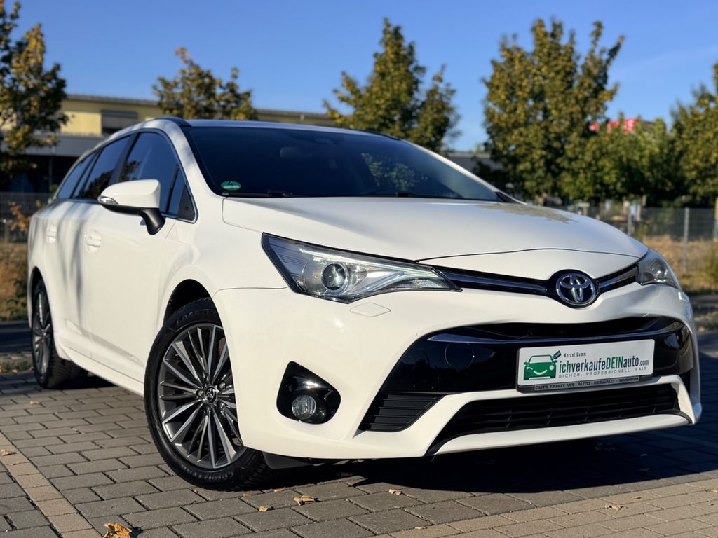 Toyota Avensis Touring Sports Team D