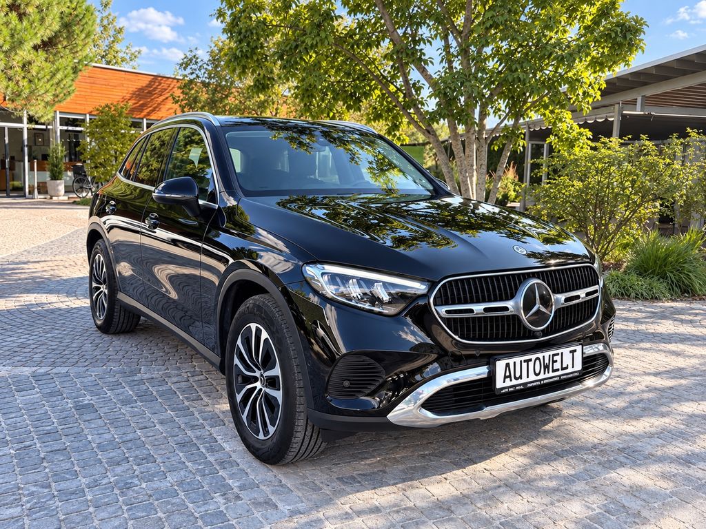 Bild des Angebotes Mercedes-Benz GLC 220 d 4Matic 1.Hand /LED/Ambiente/ACC/Kamera