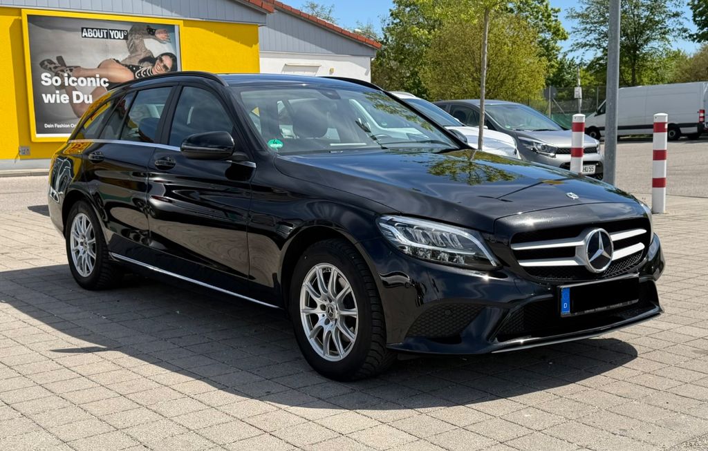 Bild des Angebotes Mercedes-Benz C 160T Facelift, 8-fach Alu, SHZ