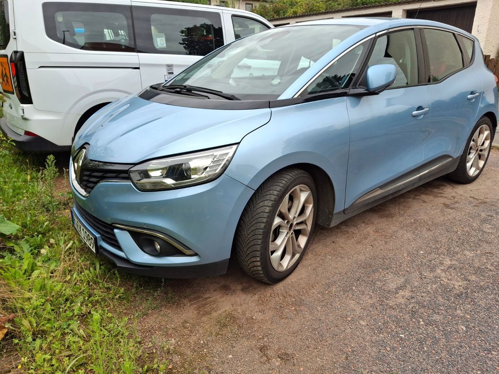 Bild des Angebotes Renault TÜV kann gerne neu gemacht werden