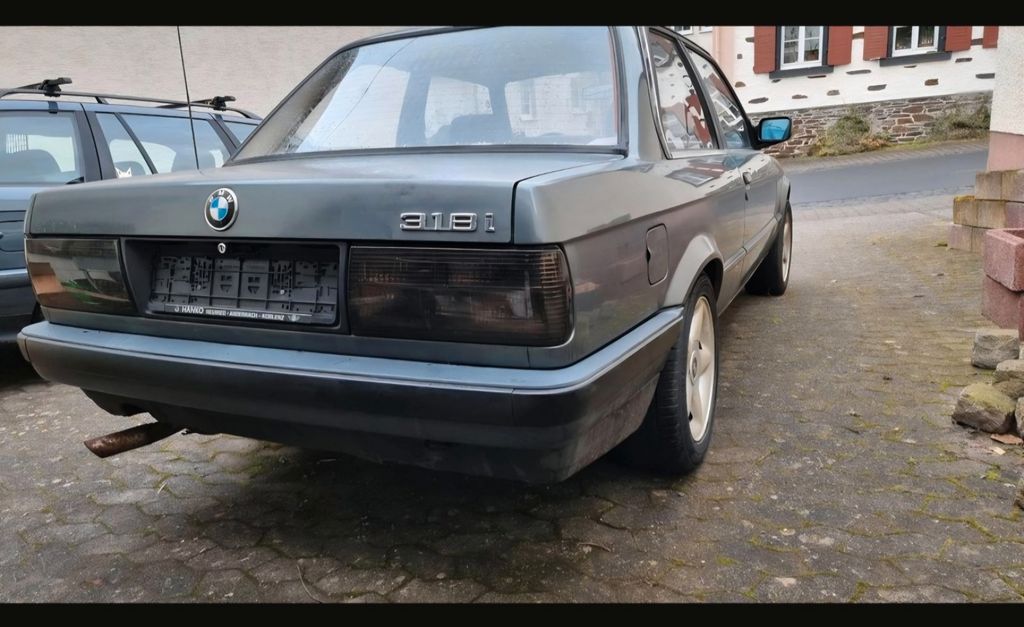 BMW 318