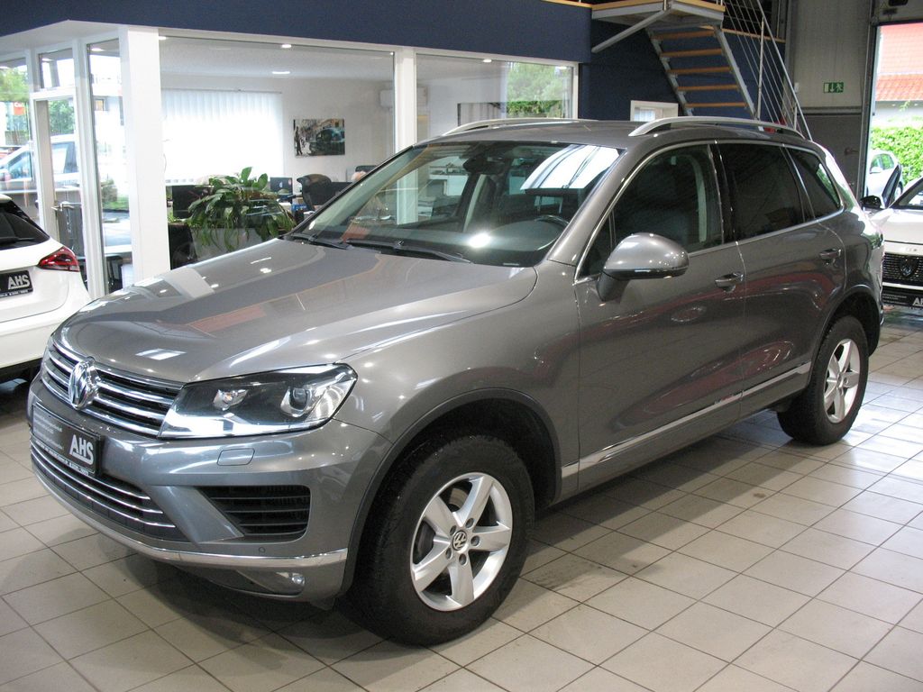 Bild des Angebotes Volkswagen Touareg 3.0 V6 TDI SCR Blue 4Motion DPF *AHK*