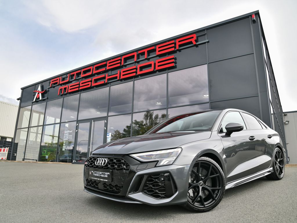 Bild des Angebotes Audi RS3 Limousine 2.5 TFSI RS-Design* B&O* Keramik*