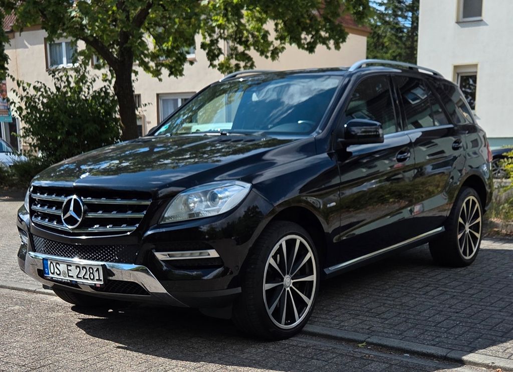 Bild des Angebotes Mercedes-Benz ML 250 BlueTEC 4MATIC AMG Line