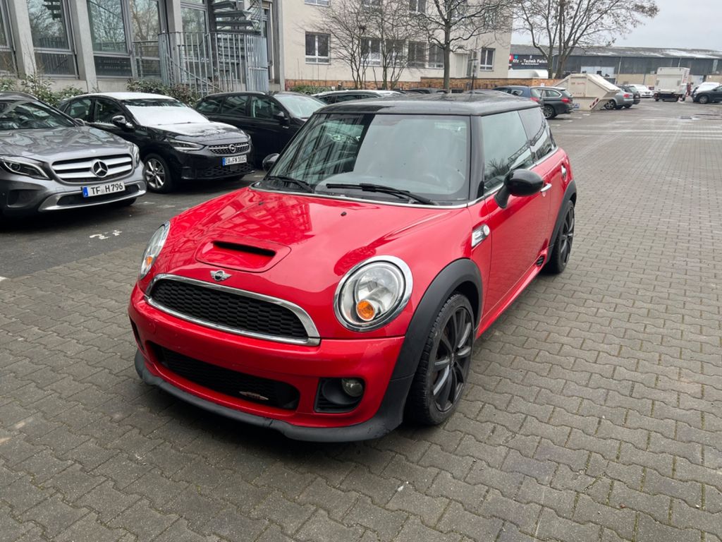 Bild des Angebotes MINI JOHN_COOPER_WORKS Mini John Cooper Works