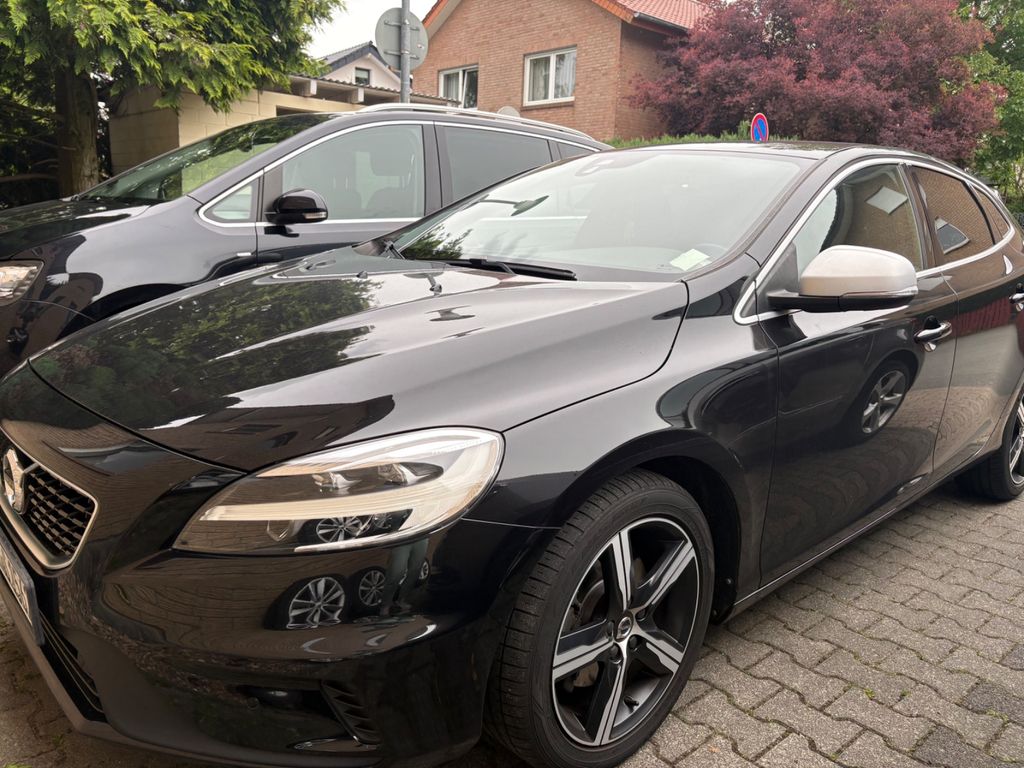 Bild des Angebotes Volvo V40 T3 R Design R Design