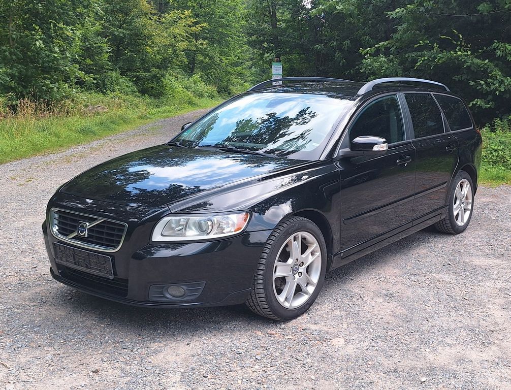 Bild des Angebotes Volvo V50 16D