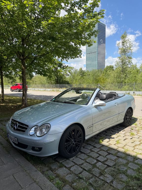 Bild des Angebotes Mercedes-Benz CLK 350 AVANTGARDE V6