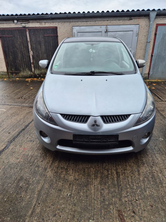 Mitsubishi Grandis 2.0 DI-D Intense 7-Sitzer Intense
