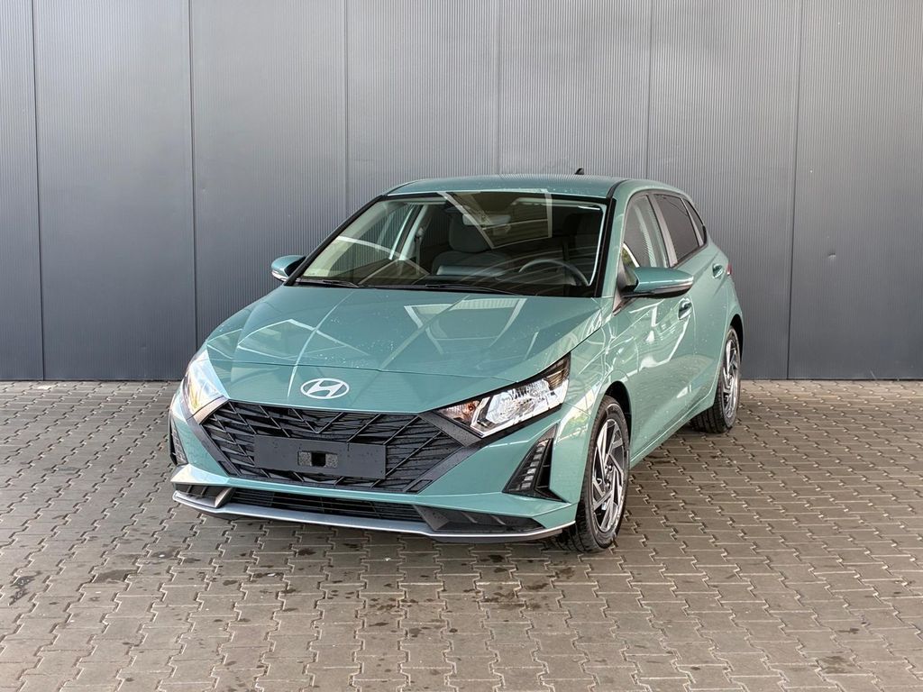 Bild des Angebotes Hyundai i20 Pure 1.2 MPI / Navi PDC Hinten + Kamera A...