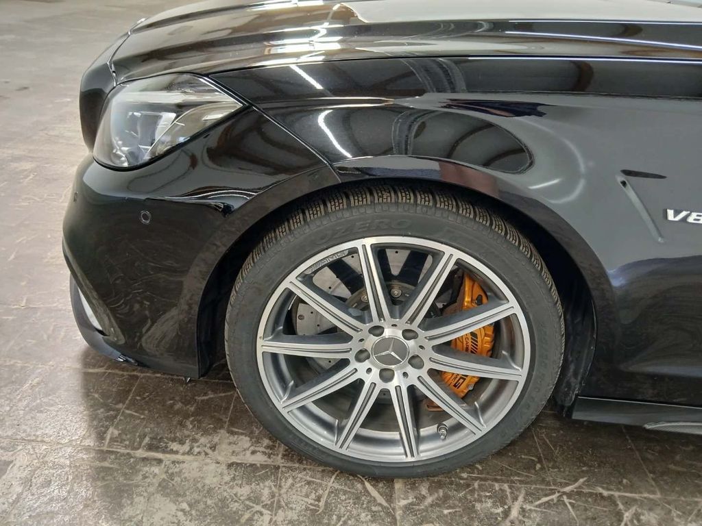 Mercedes-Benz CLS 63 S AMG SHD KERAMIKBREMSEN DRIVERSPACKAGE