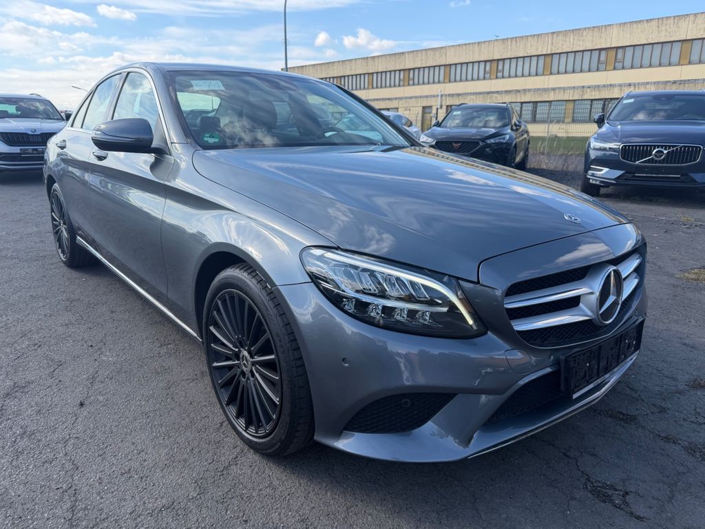 Bild des Angebotes Mercedes-Benz Limo C 200 Avantgarde Digital Kamera Navi LED
