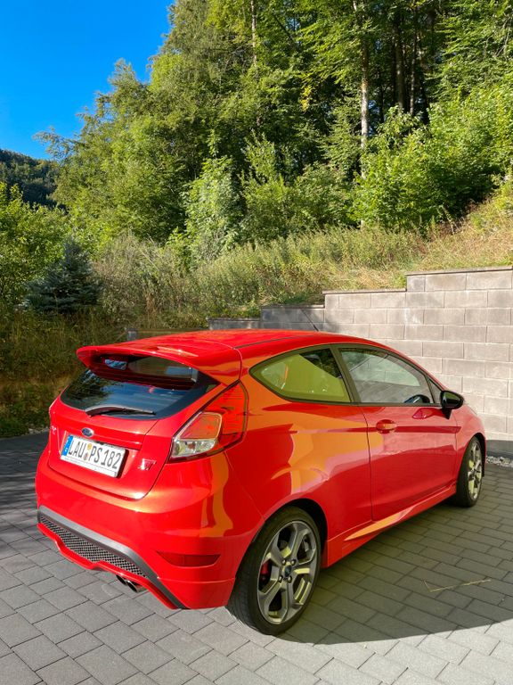 Bild des Angebotes Ford Fiesta 1,6 EcoBoost ST Leder-Sport-Paket ST ...