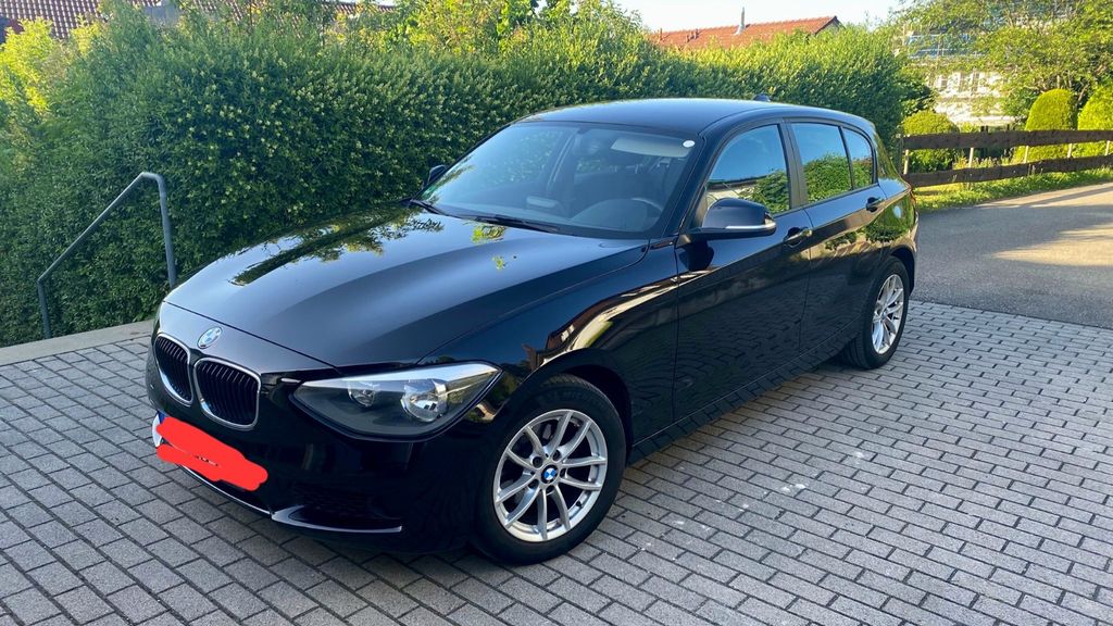 Bild des Angebotes BMW 114i - TÜV und HU neu