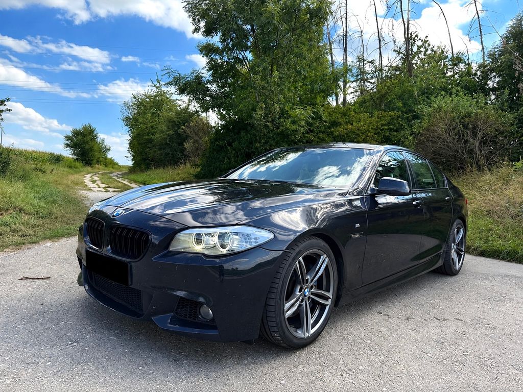 Bild des Angebotes BMW 525 3.0 D M Paket voll / Alcantara / service neu