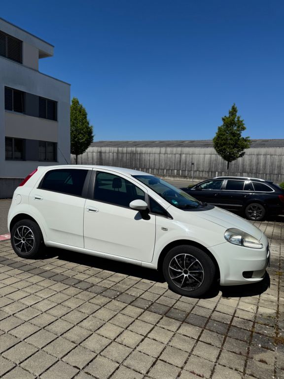 Bild des Angebotes Fiat Punto 1.4 8V Natural Power Natural Power