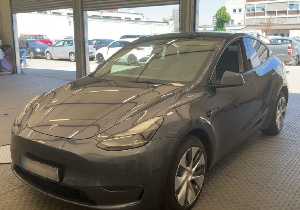 Bild des Angebotes Tesla Model Y Long Range Dual AWD