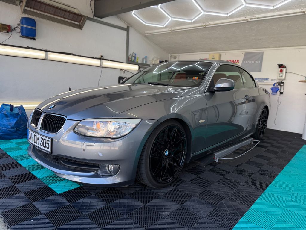 Bild des Angebotes BMW 335i Cabrio *N55*Schalter*Leder*M Sport*PDC*Navi