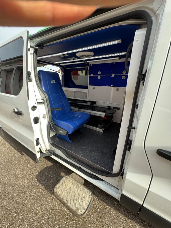 Bild des Angebotes Fiat Talento Ambulance Krankenwagen Rettungswagen Kam