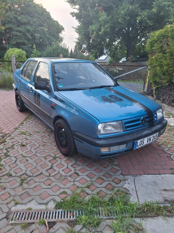 Bild des Angebotes Volkswagen Vento 1.8 CL CL