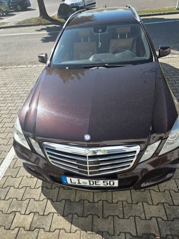 Bild des Angebotes Mercedes-Benz E 500 T Avantgarde Frischer Service!!!