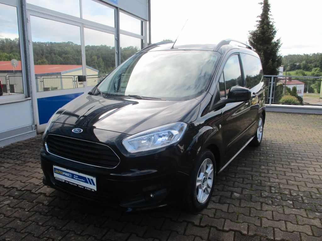 Bild des Angebotes Ford Tourneo Courier Titanium+1.Hand+Gepflegt