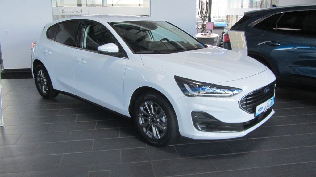 Bild des Angebotes Ford Focus Lim. Titanium Style *Winterpaket*Kamera*