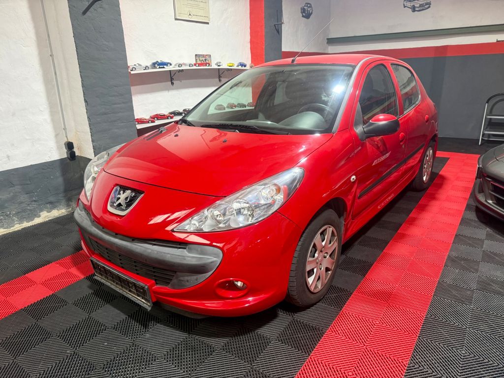 Bild des Angebotes Peugeot 206 + Basis