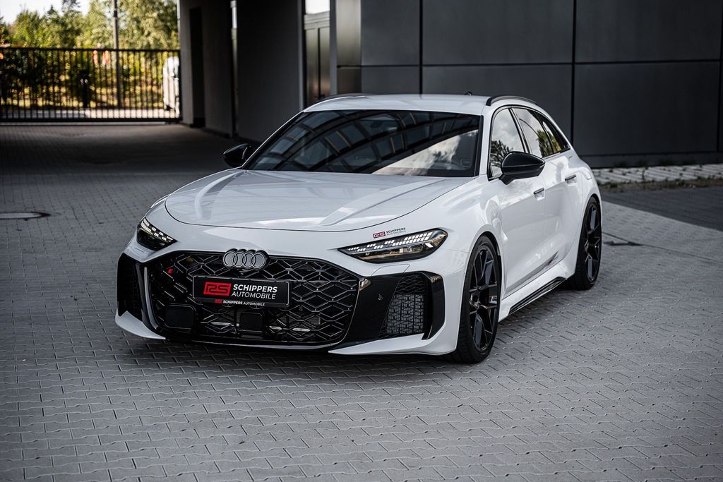 Bild des Angebotes Audi RS5 Avant KERAMIK|B&O|TECHPRO|HUD|SPORTPAKET|285