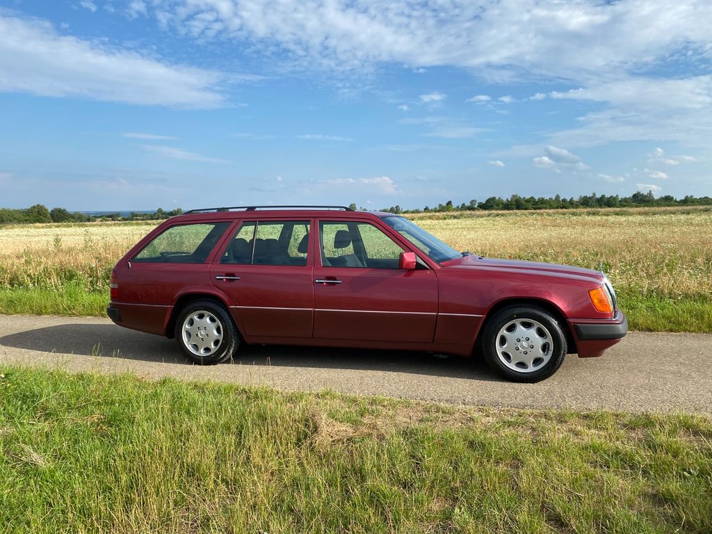 Bild des Angebotes Mercedes-Benz 200TE S124 // W124, Kombi, TE, T-Modell