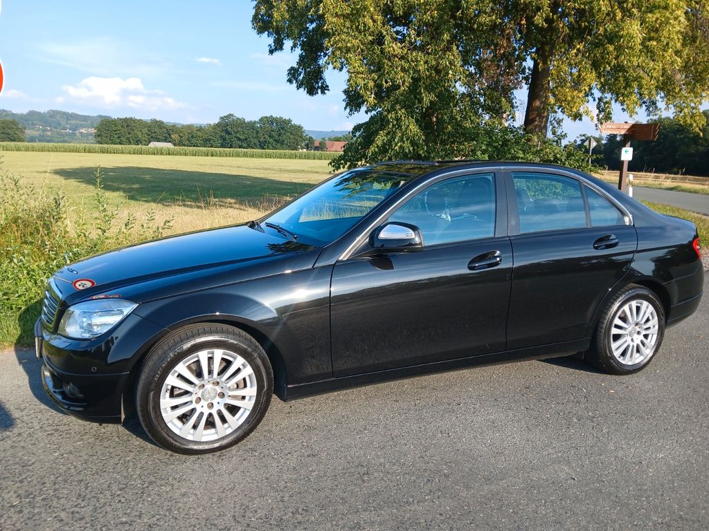 Bild des Angebotes Mercedes-Benz 200