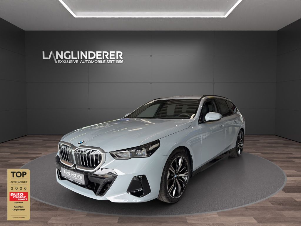 Bild des Angebotes BMW 520i Touring M-Sportpaket NP 71.010,- AHK RFK