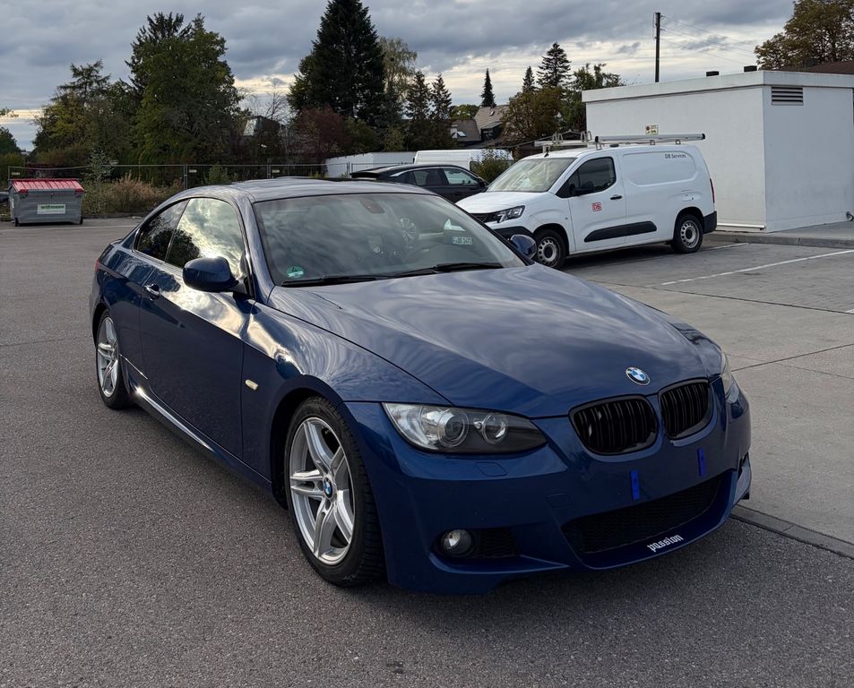 Bild des Angebotes BMW 325i Coupé M-Paket ab Werk
