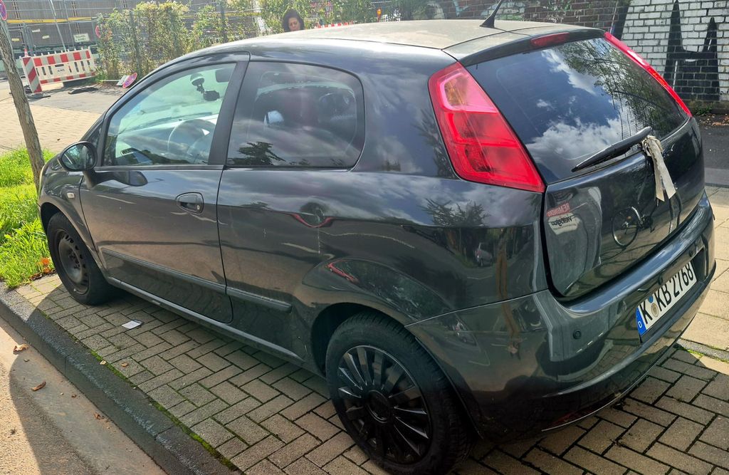 Bild des Angebotes Fiat Grande Punto 1.4 8V Dynamic Dynamic