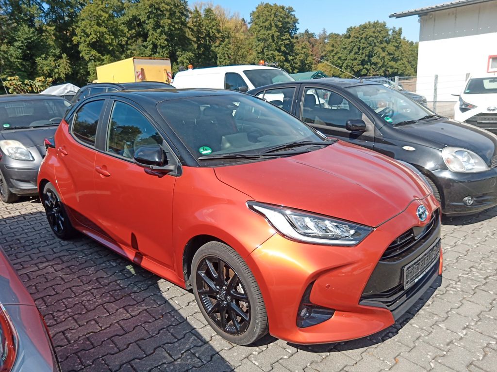 Bild des Angebotes Toyota Yaris Hybrid Style *Sommer+Winterräder*