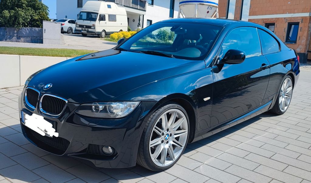 Bild des Angebotes BMW 320d Coupé - M-Pakete, TÜV&SERVICE neu