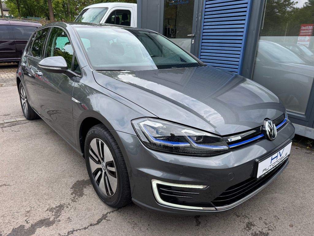 Volkswagen Golf VII Lim. e-Golf-Navi-Kamera-Pdc