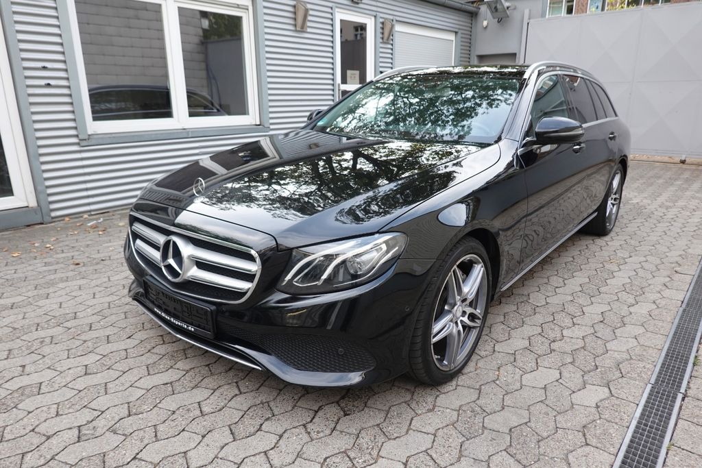 Bild des Angebotes Mercedes-Benz E 350 Pano AMG Widescreen Leder AHK