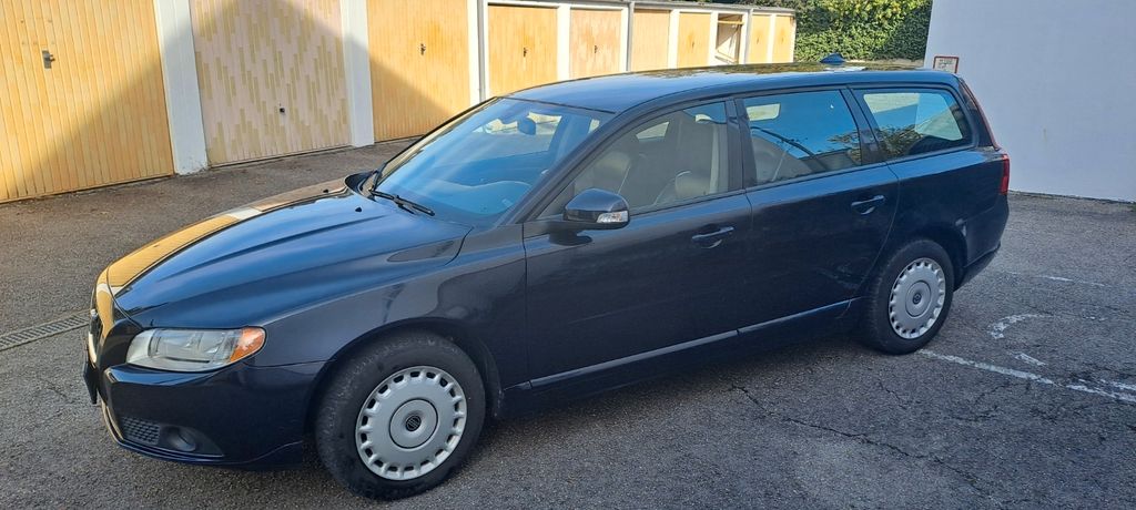 Bild des Angebotes Volvo V70 2.0D -