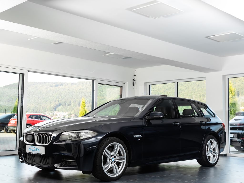 Bild des Angebotes BMW 530d xDrive M-Sportpaket/HeadUp/Pano/H&K