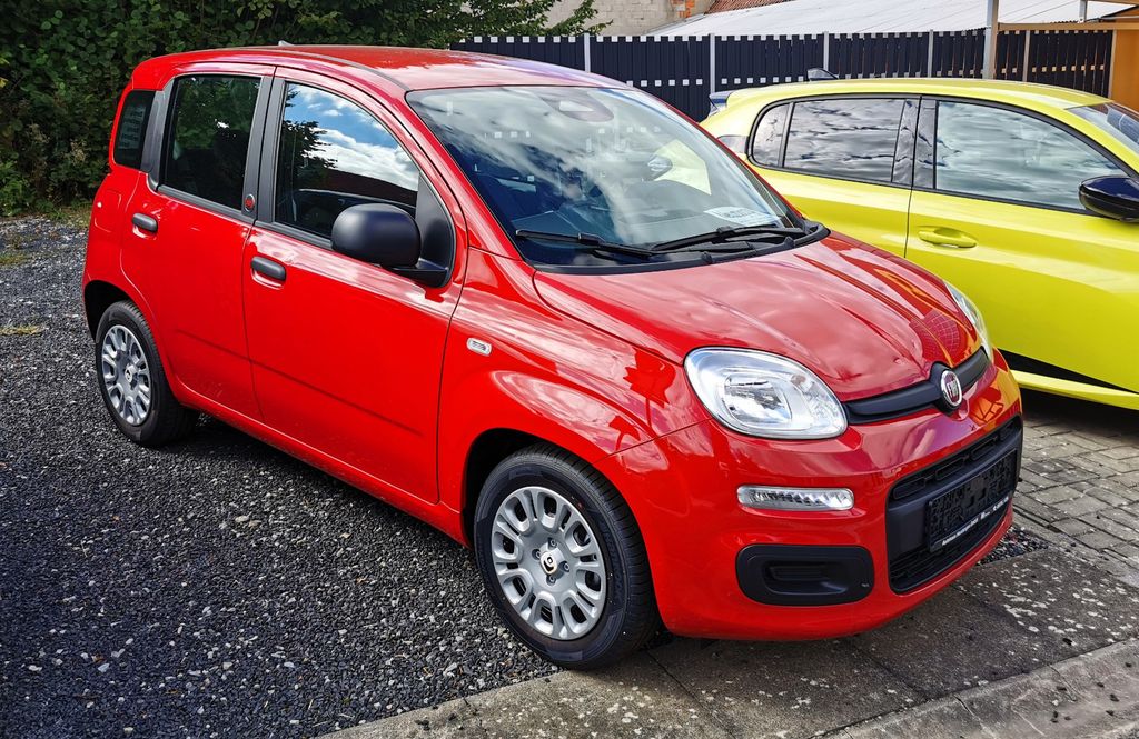 Bild des Angebotes Fiat Panda / Pandina 1.0 GSE Hybrid 48 kW Icon