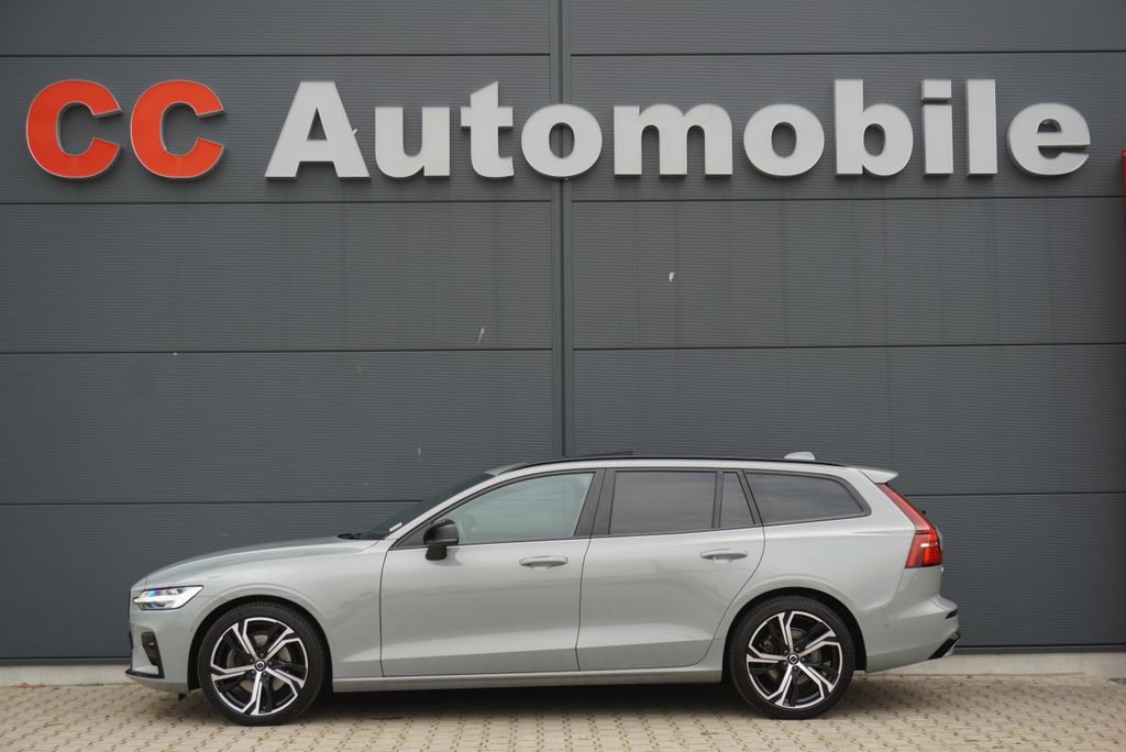 Bild des Angebotes Volvo V60 Plus Dark/Panorama/Assistenz/360°/19Zoll/ACC