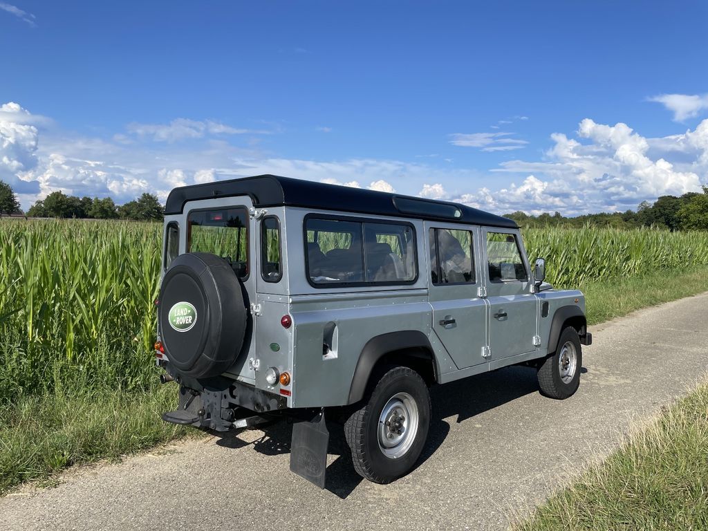 Bild des Angebotes Land Rover Landrover Defender 110 - 2.4 - TD4 Station Wagon