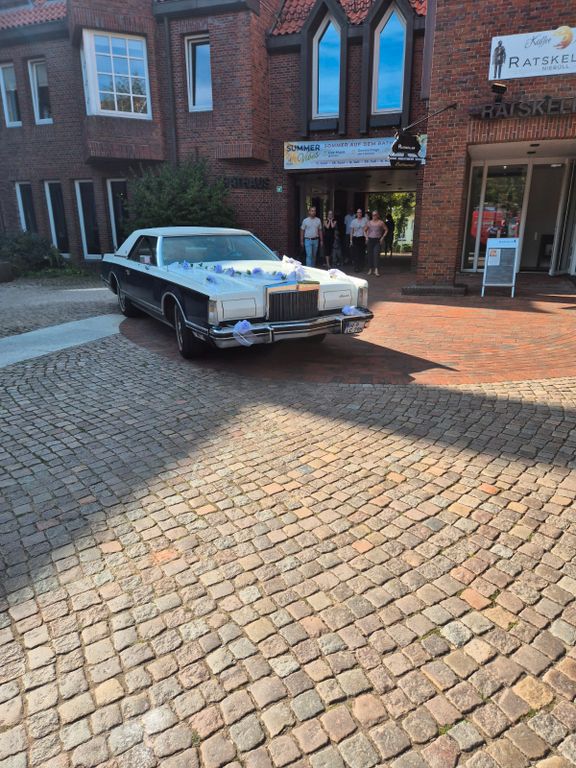 Lincoln Continental