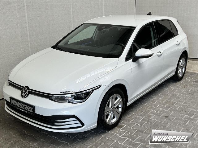 Bild des Angebotes Volkswagen Golf VIII 1.5 TSI Life Navi LED+ PDC v+h. Kamera