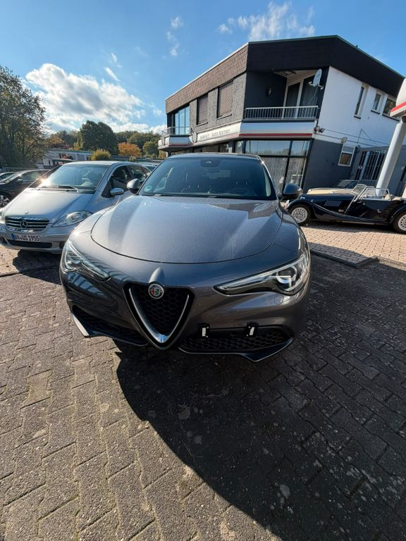 Bild des Angebotes Alfa Romeo Stelvio 2.0 Turbo 16V 206kW B-Tech AT8-Q4 B-Tech